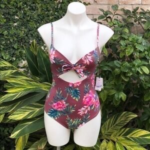 Shade & Shore One Piece Swimsuit - NWT | Women Small | Pink Floral Swim